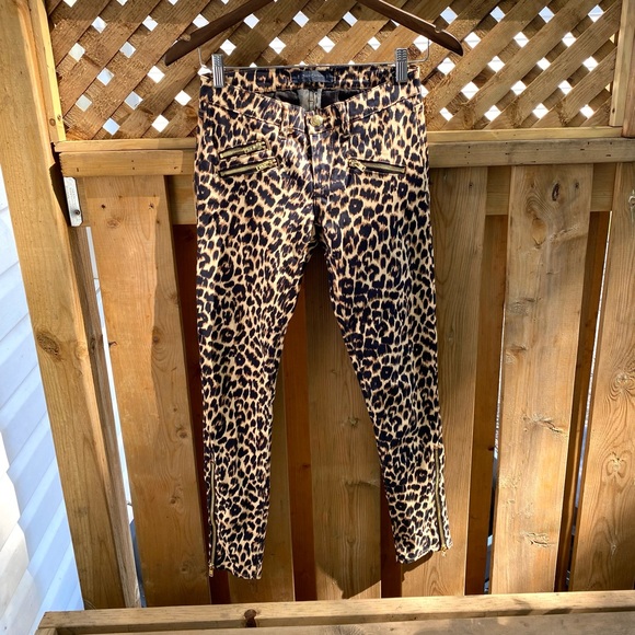 Juicy Couture Women’s Leopard Moto Side Zipper Ankle Pants Size: 0 - Picture 1 of 10